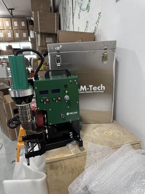 Soldadora de aire caliente SWT-PAU tipo mesa para PVC, HDPE y lonas, 3600W