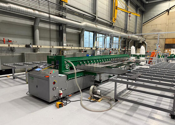 Máquina de soldadura por fusión a tope para láminas de PP de 30 mm para la fabricación de tanques de agua para camiones de bomberos