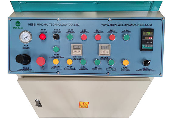 La máquina industrial 1500W DVS PP de la soldadura por fusión del extremo de la hoja del tanque soldó con autógena
