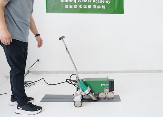 Máquina de soldadura de polímeros para PVC / TPO / CPE / EPDM SWT-WP1